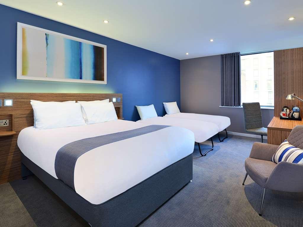 Travelodge Birmingham Central Bull Ring Zimmer foto