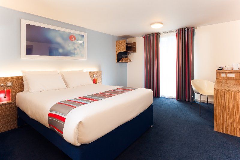 Travelodge Birmingham Central Bull Ring Exterior foto