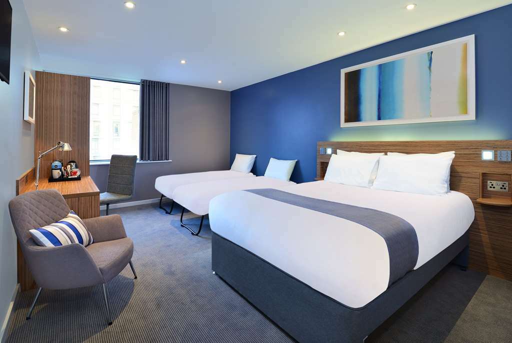 Travelodge Birmingham Central Bull Ring Zimmer foto