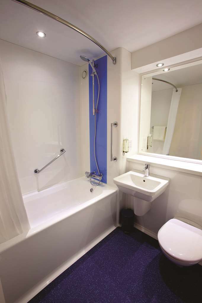 Travelodge Birmingham Central Bull Ring Zimmer foto