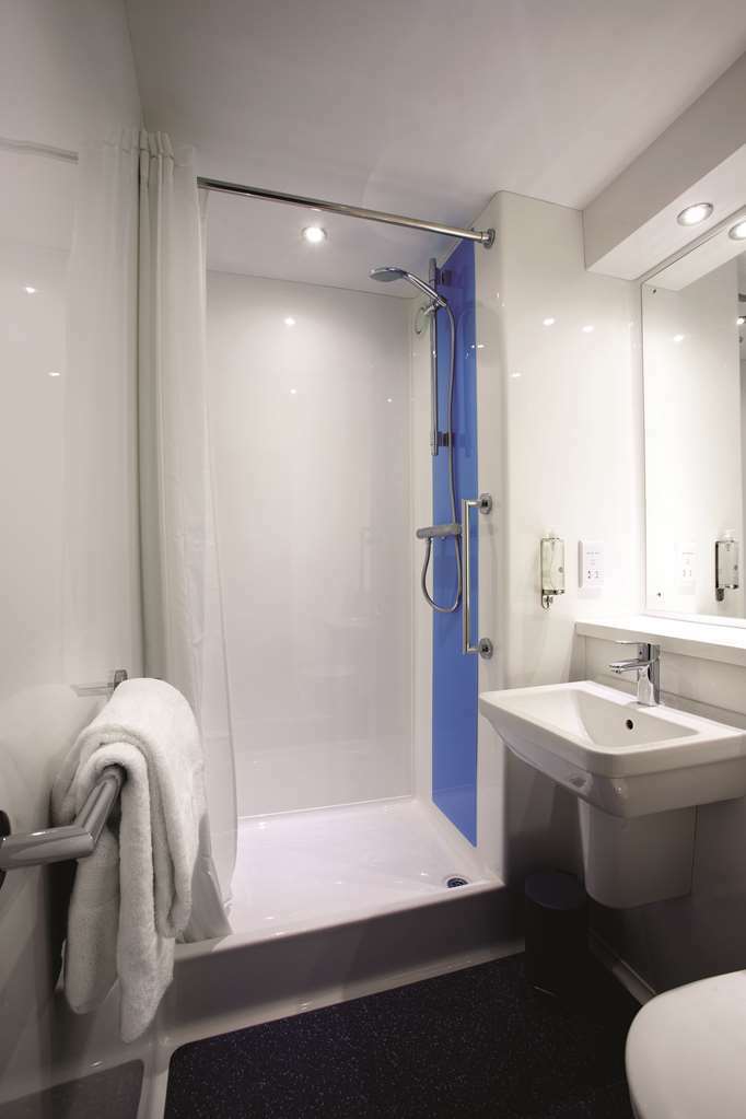 Travelodge Birmingham Central Bull Ring Zimmer foto