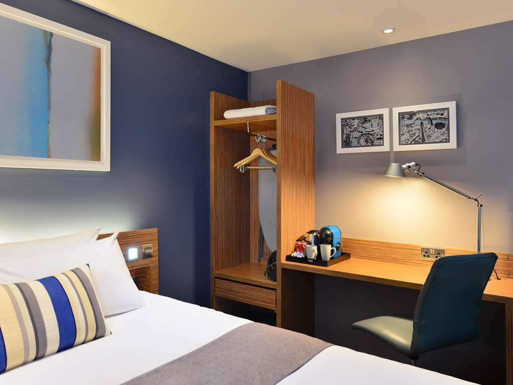 Travelodge Birmingham Central Bull Ring Zimmer foto