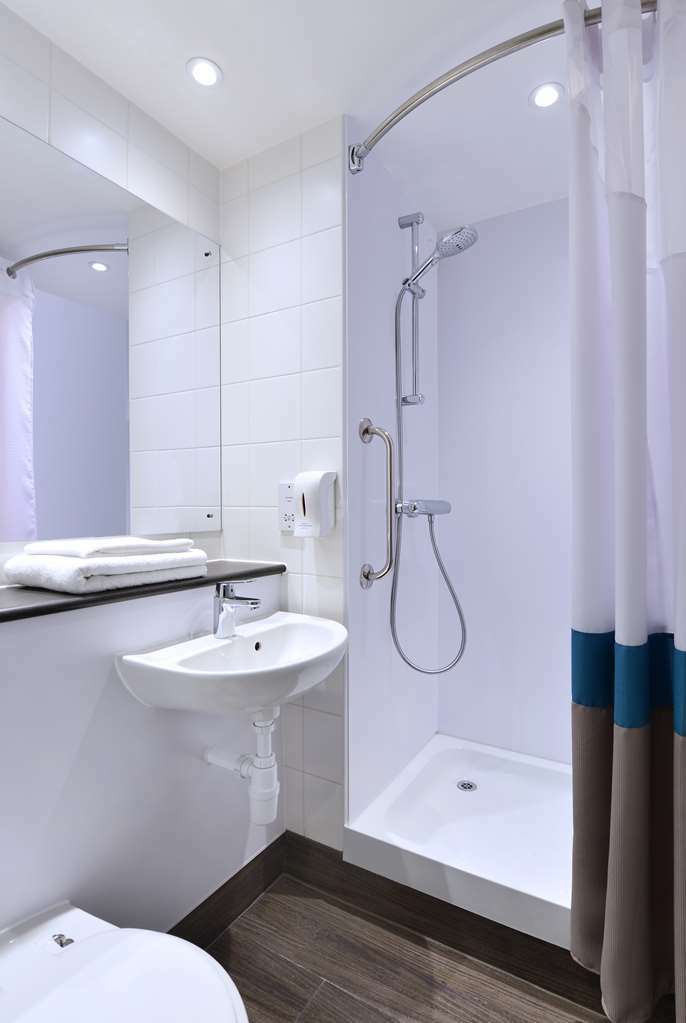 Travelodge Birmingham Central Bull Ring Zimmer foto